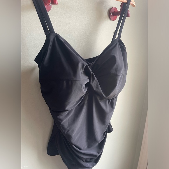 SWIMSUITS FOR ALL || Ruched One Piece Size 24 - Picture 3 of 8